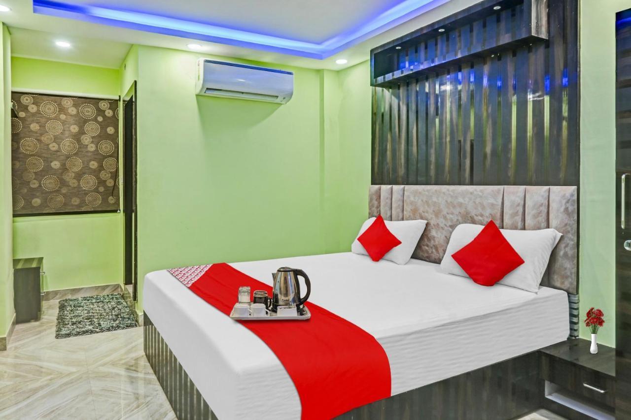 Oyo Tulsi Angan Hotel Danapur Buitenkant foto